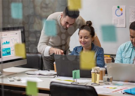 modern-equipped-computer-lab (1)